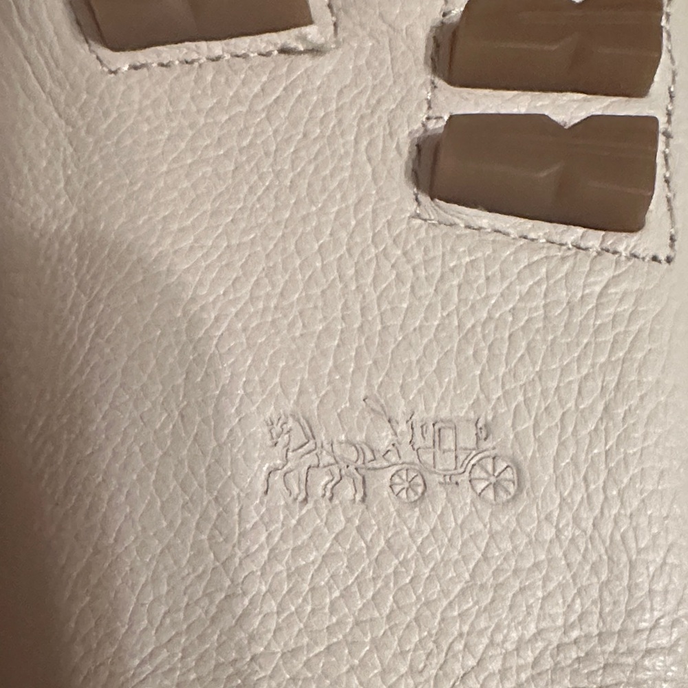 Coach Women's Cream Loafers - Picture 4 of 7
